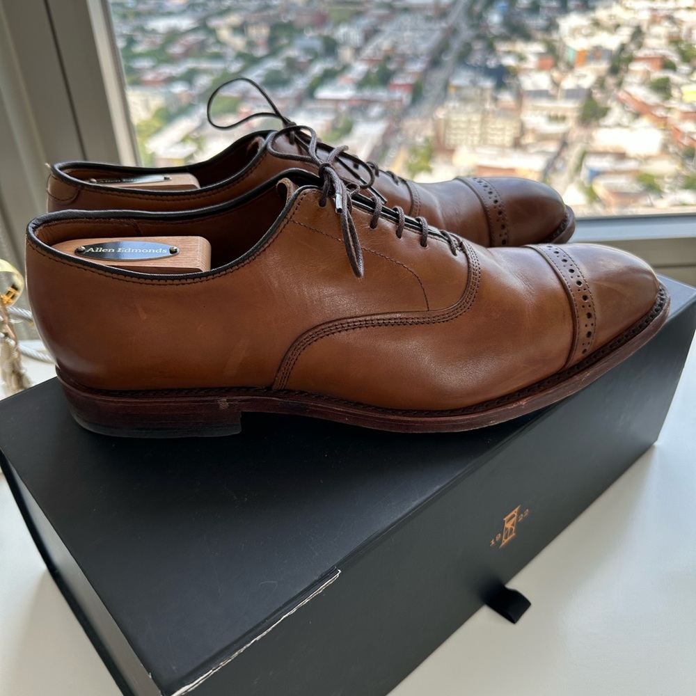 Allen Edmonds Fifth Avenue Cap-toe Oxford Dress Shoe